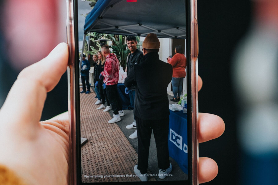 How to Post Live Pictures on Instagram in 2021
